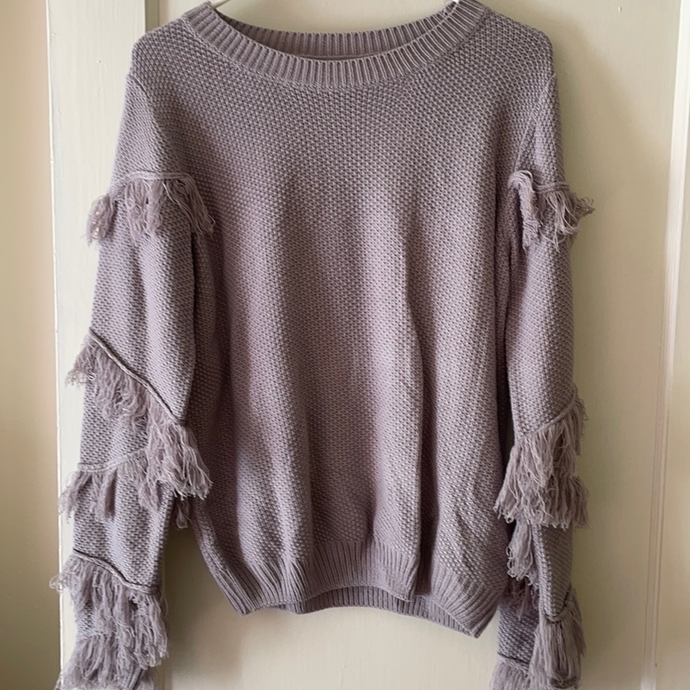 Gray sweater with fringe